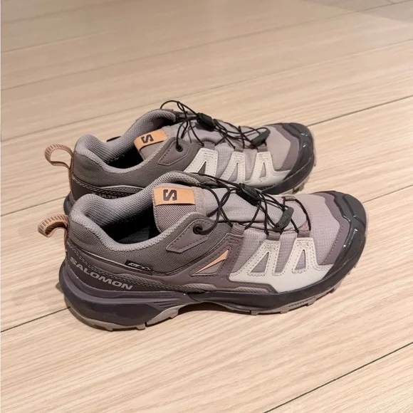 Salomon Women‘s Trail Running Shoes - Plum/Gray - Picture 2 of 4